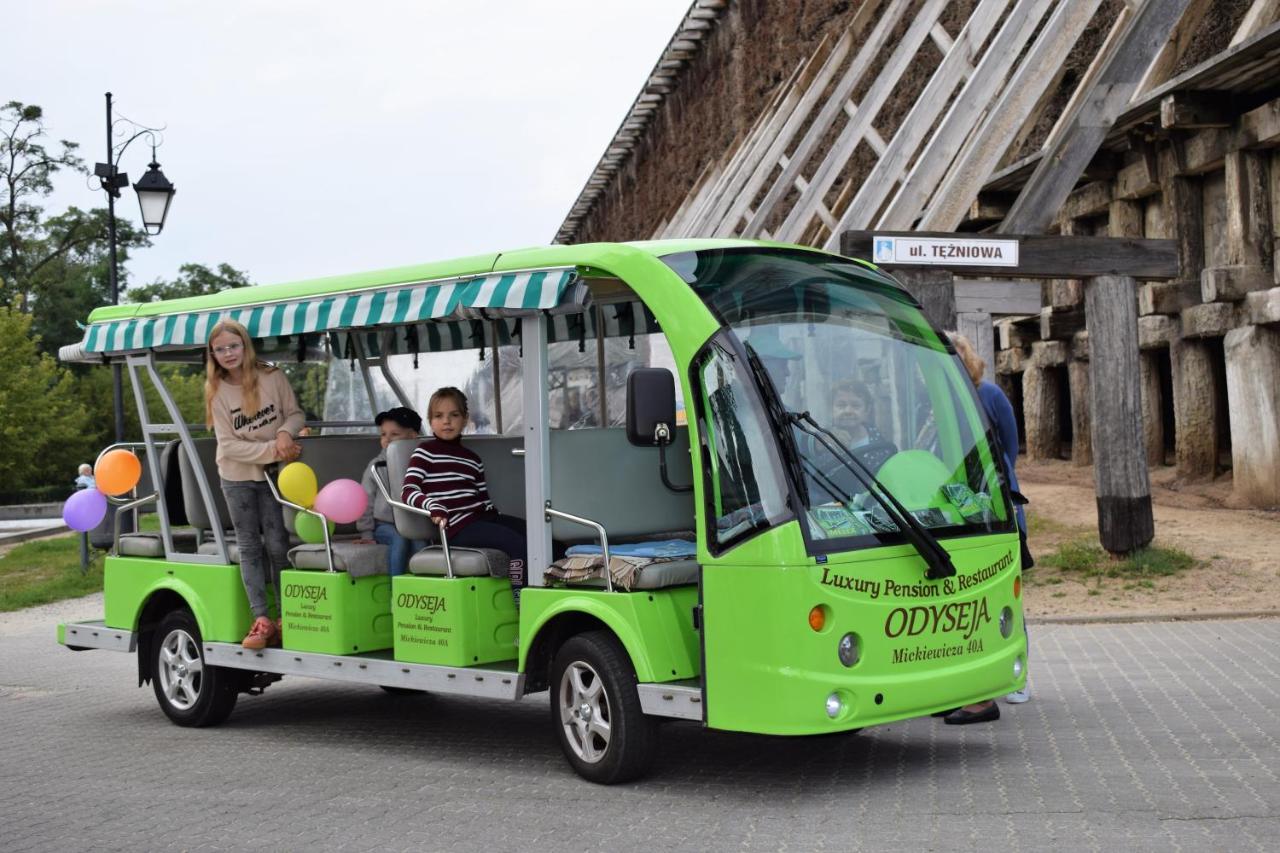 Boutique Odyseja & Spa Ciechocinek Exterior foto The Odisey electric shuttle bus