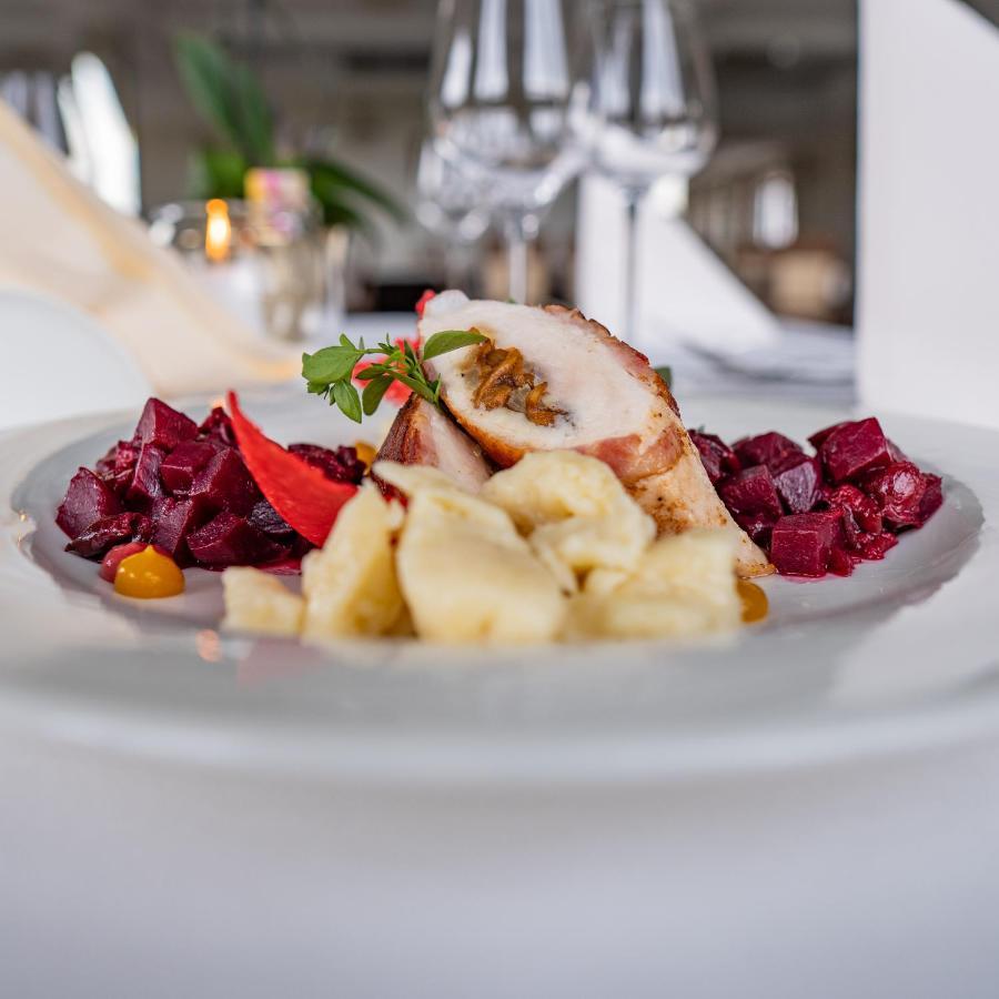 Boutique Odyseja & Spa Ciechocinek Exterior foto A plate of food