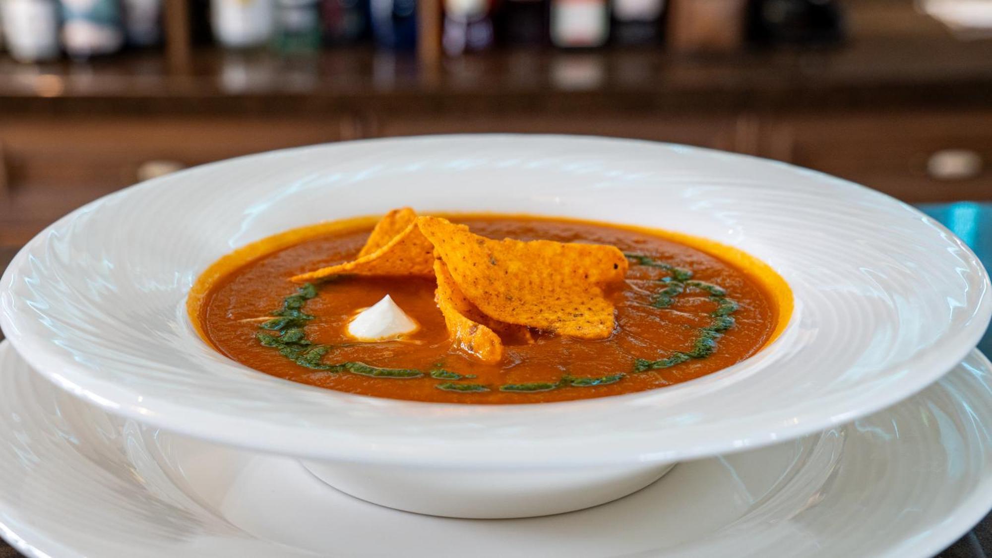 Boutique Odyseja & Spa Ciechocinek Exterior foto A bowl of tortilla soup